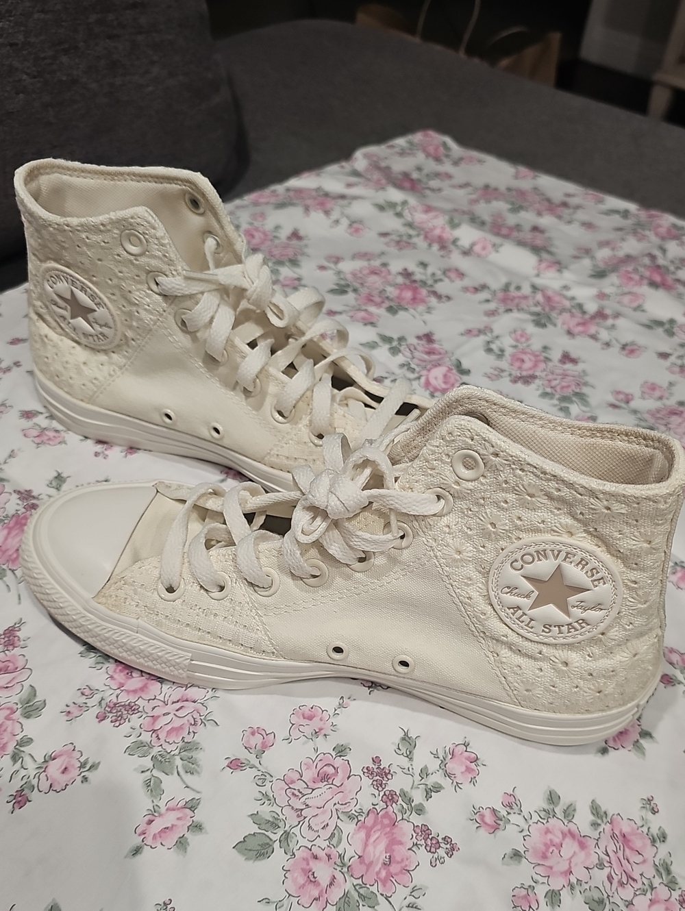 Cream Converse All Star Chuck Taylor High Tops 8.5 - Picture 8 of 16